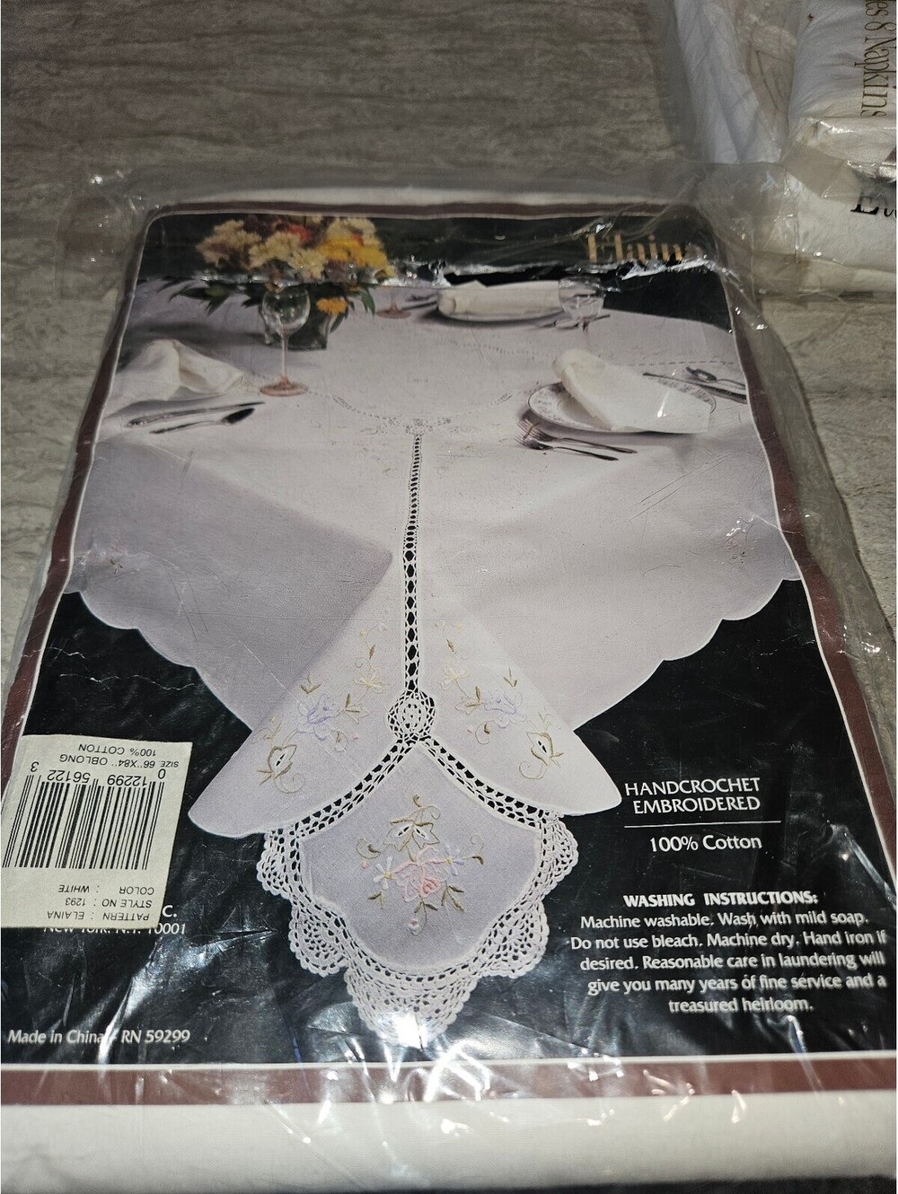 Vintage Handcrochet Embroidered White Cotton Tablecloth Set with 8 Napkins